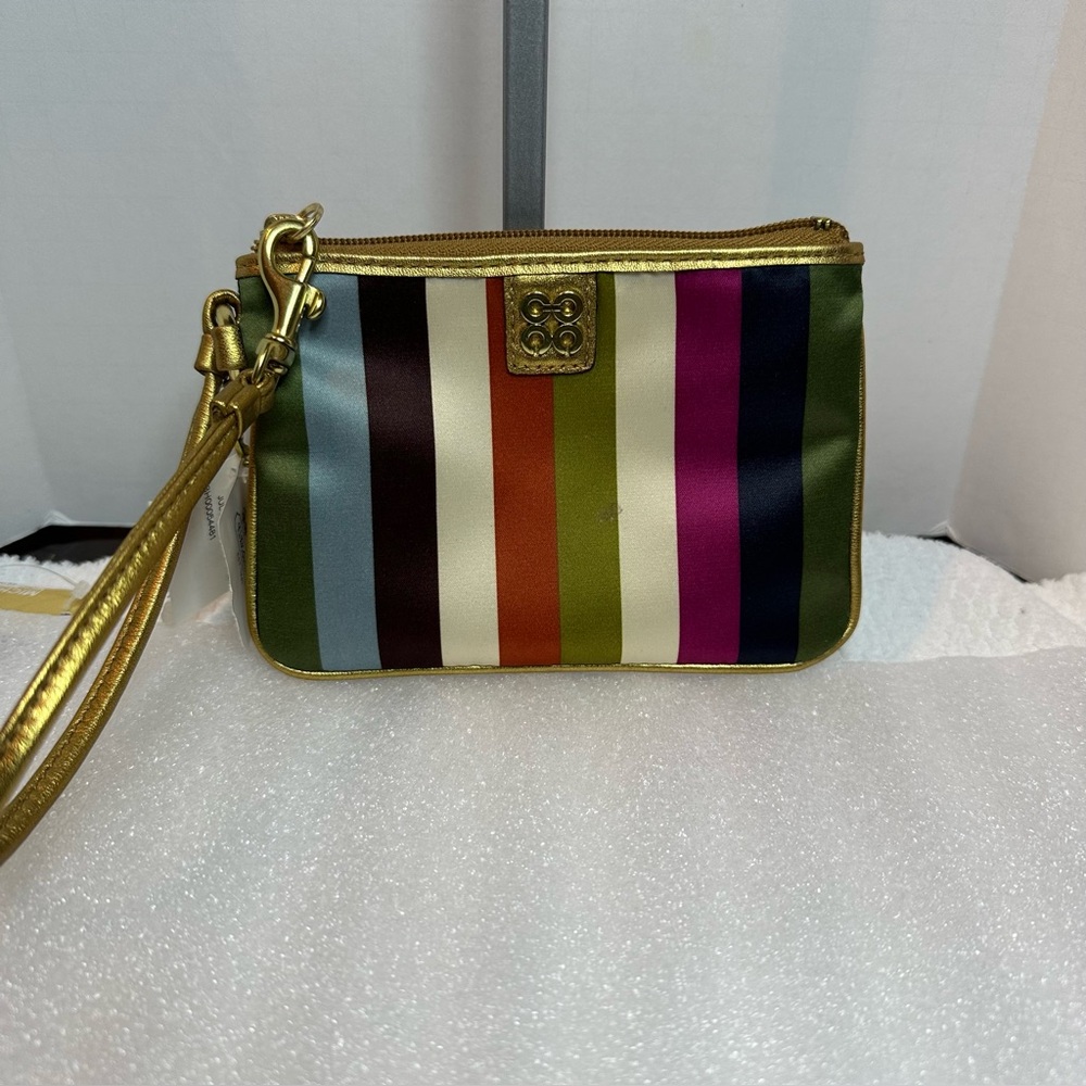 NWT Coach legacy print Women's wristlet